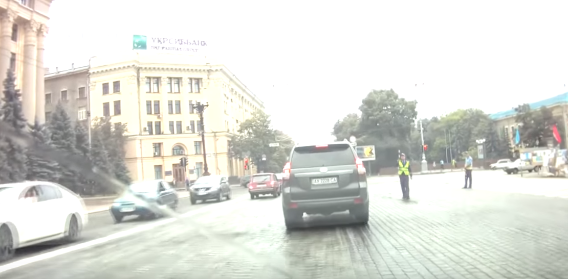 Суд обязал ГАИ публично извиниться перед водителем (документ)